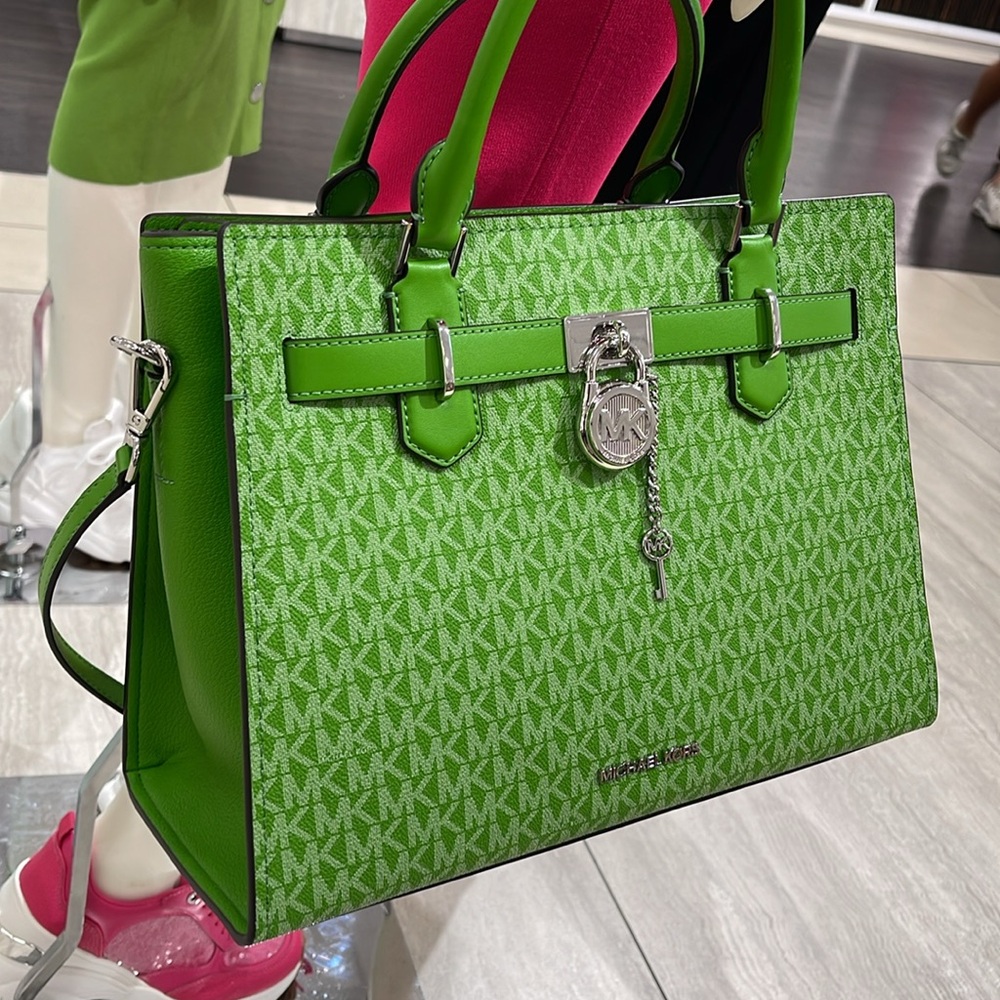 Michael Kors Hamilton Medium Signature Logo Satchel
Jungle Green
NWT - Picture 12 of 16